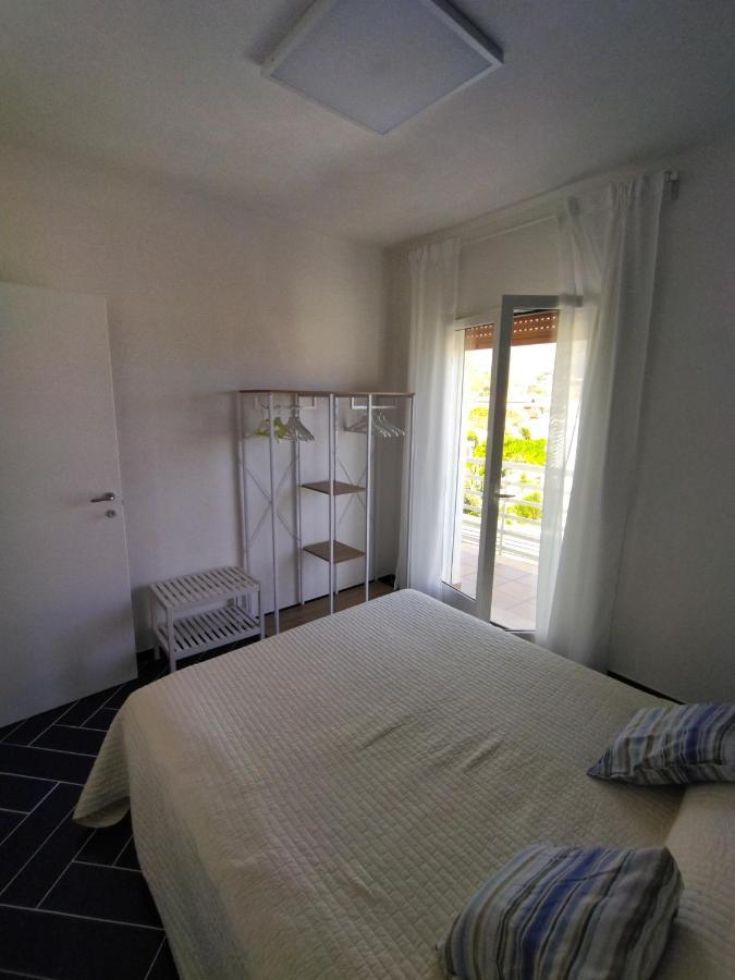 קאסטלמארה דל גולפו Casa Vacanze Playa 54 מראה חיצוני תמונה